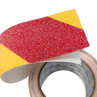 50mm x 5m PVC bereifte Antibeleg-Band zur Treppen-Sicherheit im roten Gelb