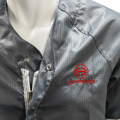 Graue Sommerjacke mit kurzem Ärmel