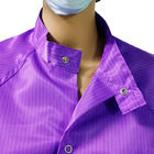 Cleanroom-Arbeitsrundhalsausschnitt purpurrotes Polyester des ESD-Jacken-5mm Streifen-99%